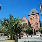 F1梅斯中心德旺蓬特酒店 3*