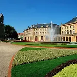 F1梅斯中心德旺蓬特酒店 3* 梅斯