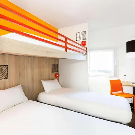 Otel Hotelf1 Centre Devant Les Ponts 3*