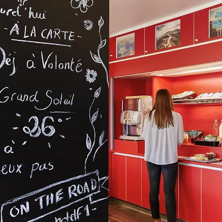 Hotelf1 Centre Devant Les Ponts Hotel Metz