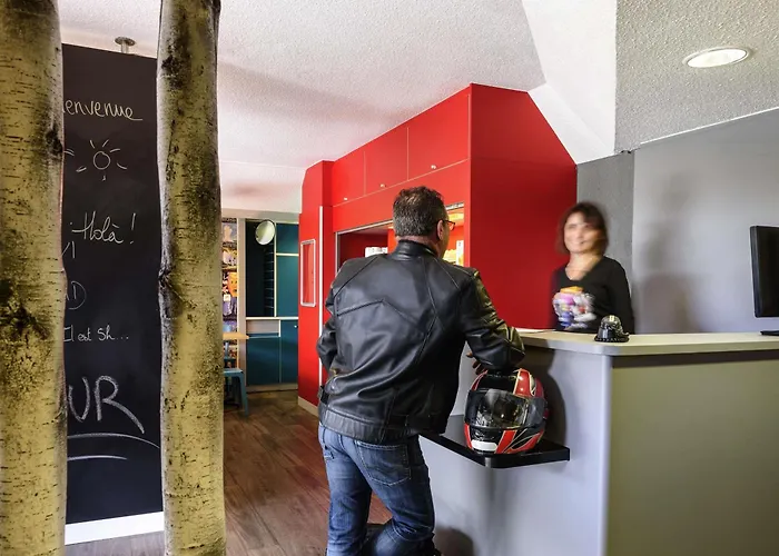 Hotel Hotelf1 Centre Devant Les Ponts Metz