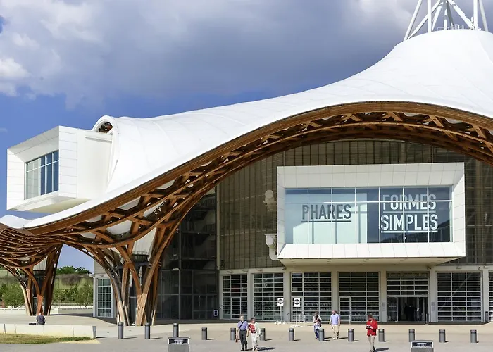 Hotelf1 Centre Devant Les Ponts 3* Metz